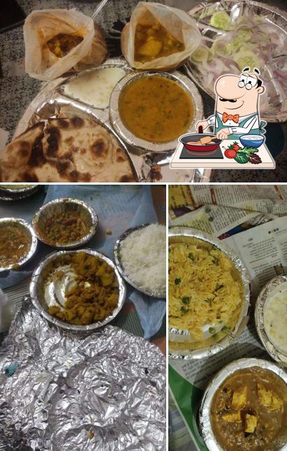 Chicken curry at Satvik Bhoj