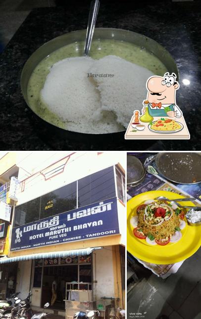 Food at Hotel Maruthi Bhavan