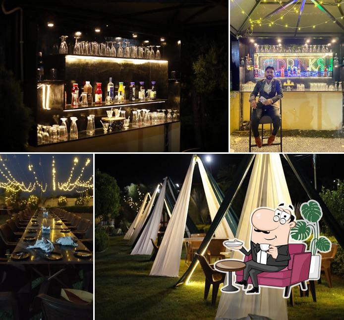 Farm feels cafe and restaurent