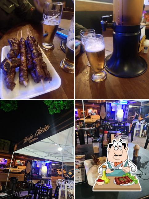 Costelas de porco em Espetinho bucho cheio