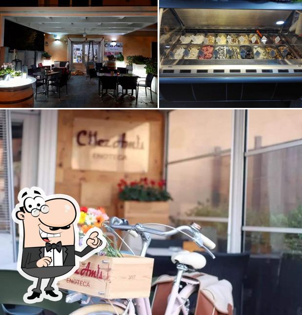 Questa è la foto che raffigura la interni e esterno di Enoteca Chez Amis