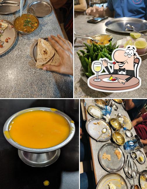 Food at Crystal Restaurant Chowpatty