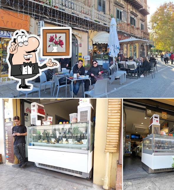 Dai un'occhiata agli interni di Bar White Coffee