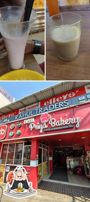 Meals at New Priya Bakery