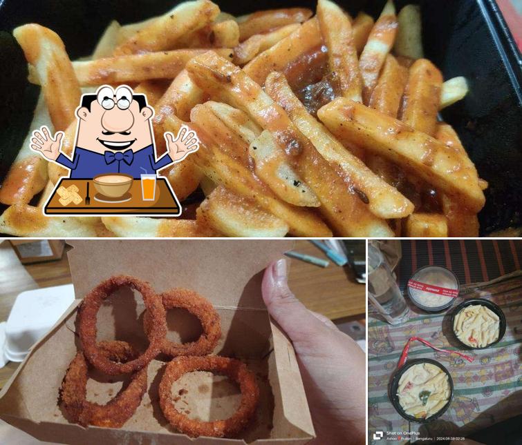 The image of Junkiez Cafe’s food and beverage