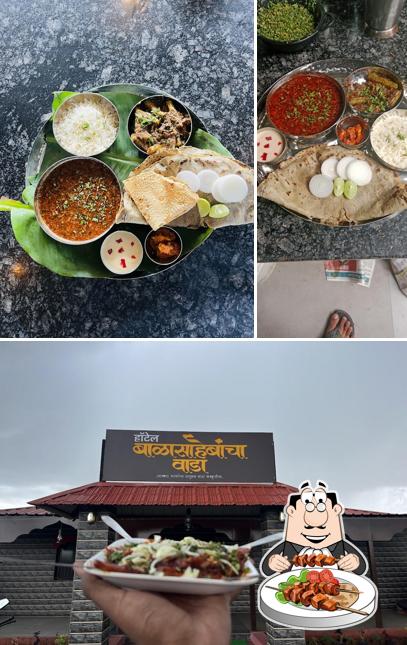 Food at Hotel Balasahebancha Wada