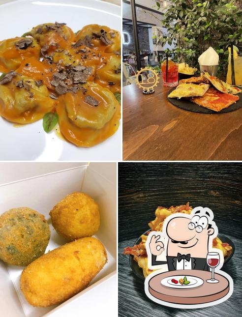 Platti al Break Food And Drink