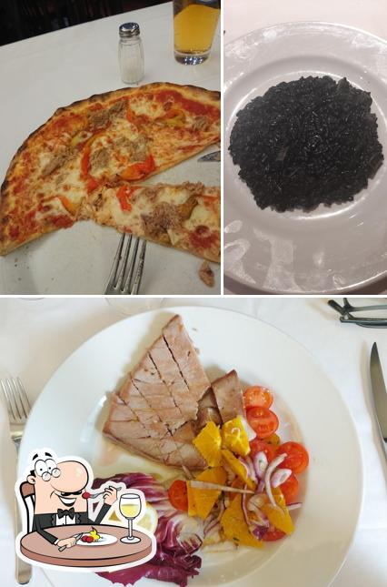 Cibo al Ristorante Hot Meeting