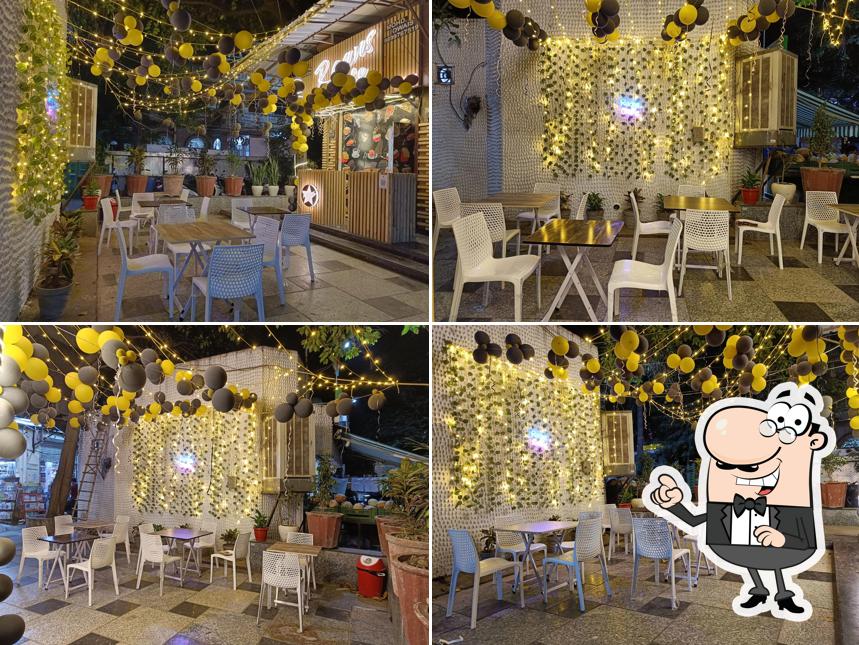 Check out how Roans Cafe looks inside