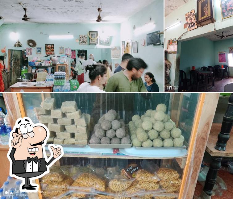 Check out how Sri Guru Raghavendra Udipi Brahmana Hotel looks inside