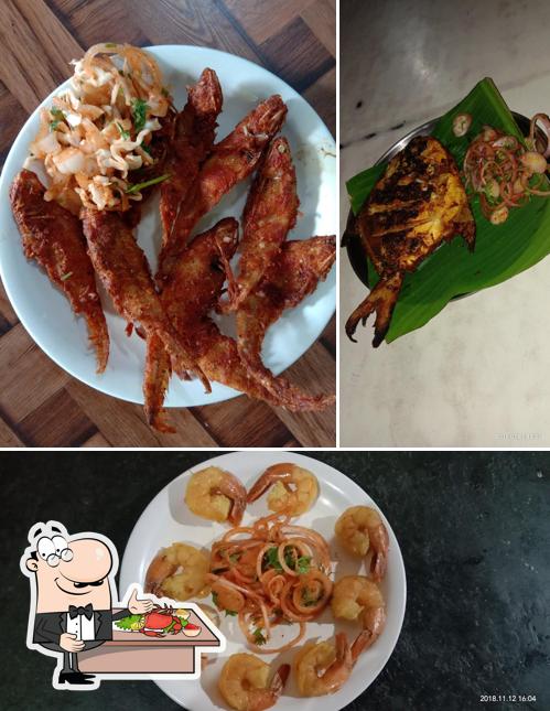 Try out seafood at Tandoori Palace