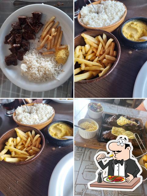 Comida em Restaurante e Pizzaria Varanda