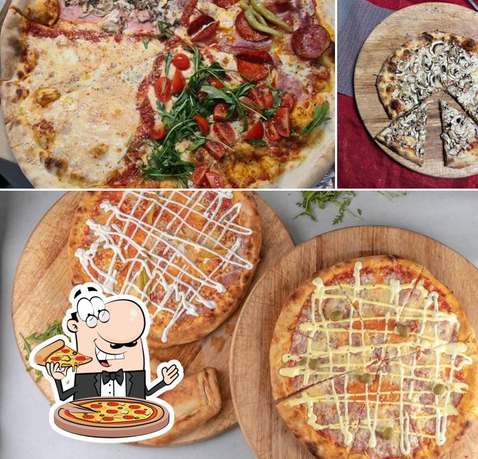 Ordina tra le svariate varianti di pizza