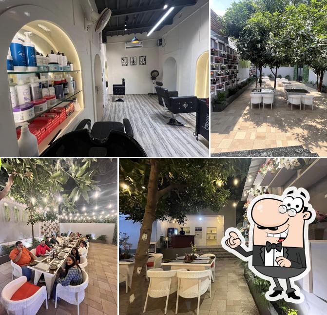 Dine X Divine (cafe & salon)