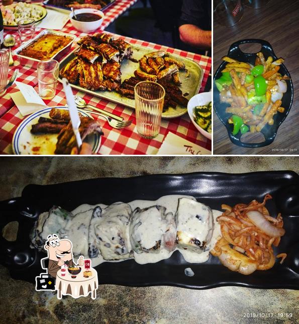 Food at The Crave Resturant & Bar - Best Restaurant Beer Bar in Neemrana