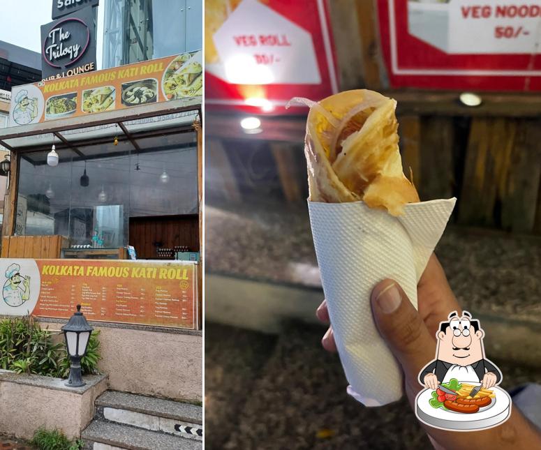 Food at Kolkata famous kati roll