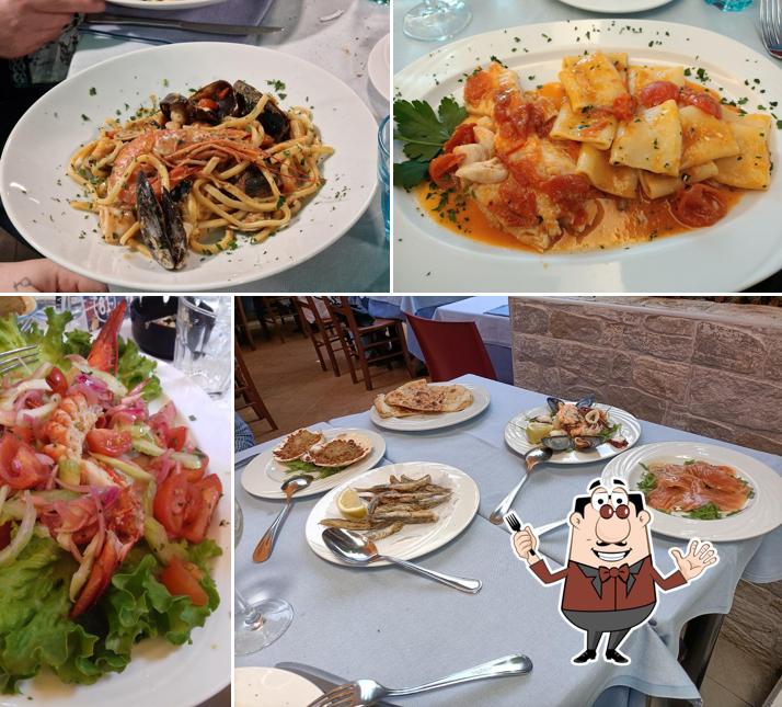 Spaghetti al O' Vesuvio Ristorante Pizzeria