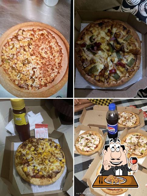 Get pizza at Pizza Hut City Centre Mall, Raipur