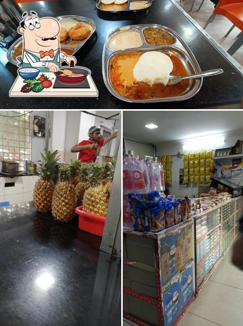 Chicken curry at Sandarshini Food Court