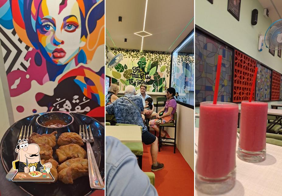 Meals at 90's cafe