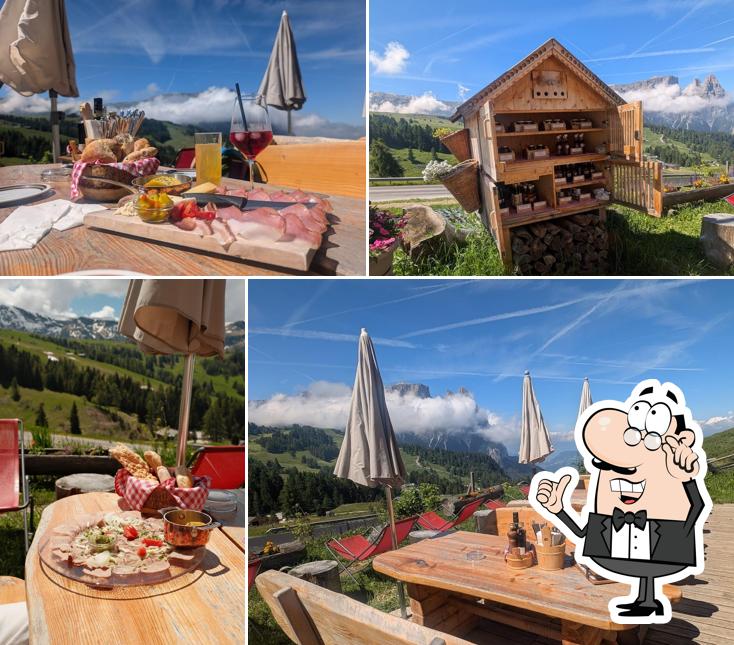 Siediti a un tavolo di Huber Schwaige