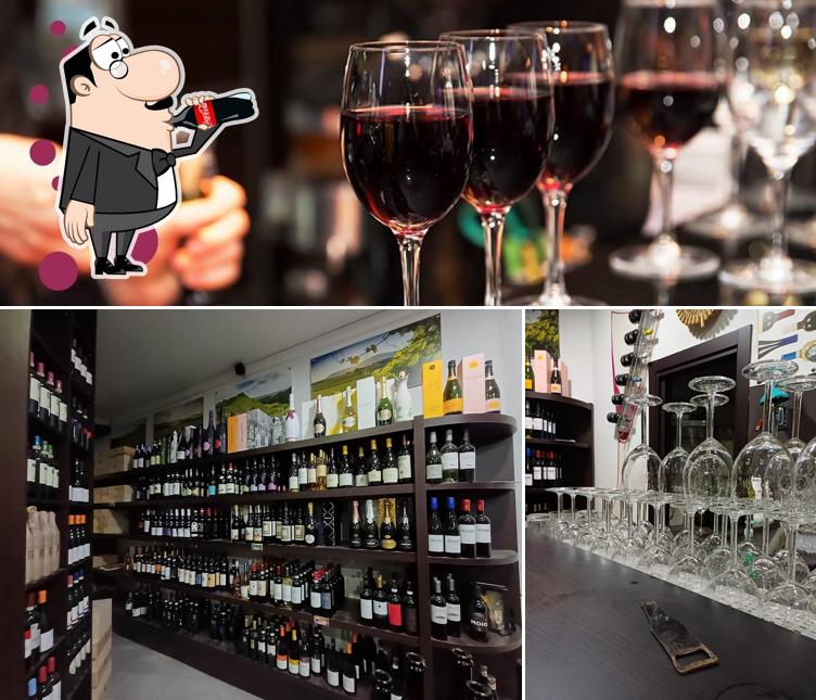 Goditi un drink dal menu