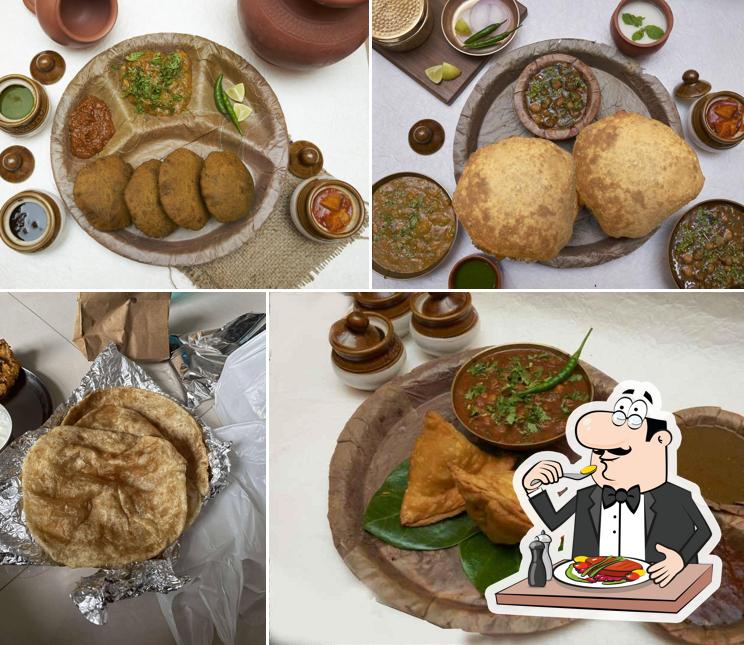 Food at Radhey Radhey Mehek Mthura ki