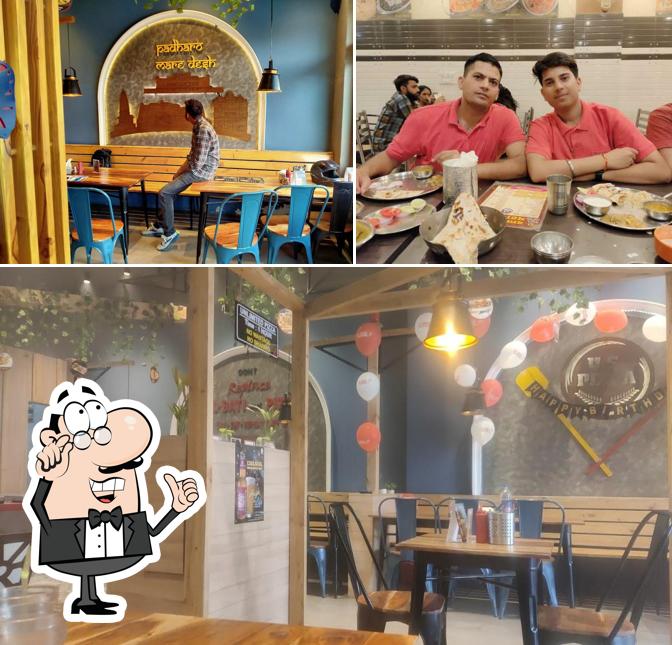 Check out how Taos Pizza, Sikar looks inside