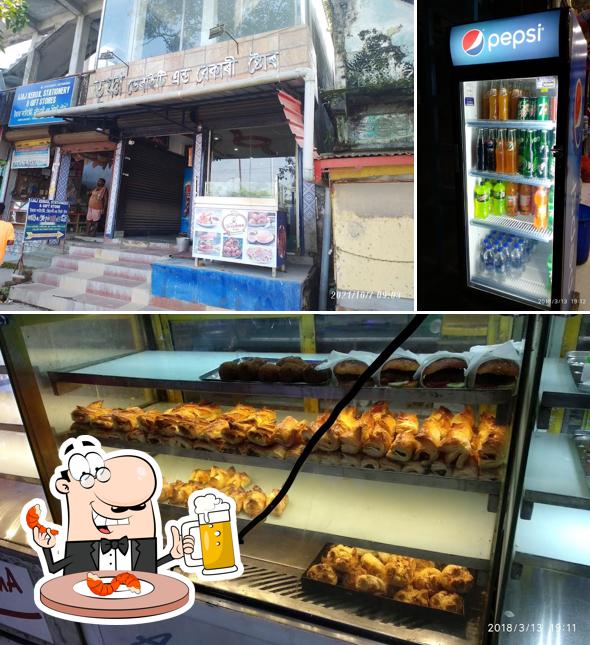 Trisna Varity And Bakery Store