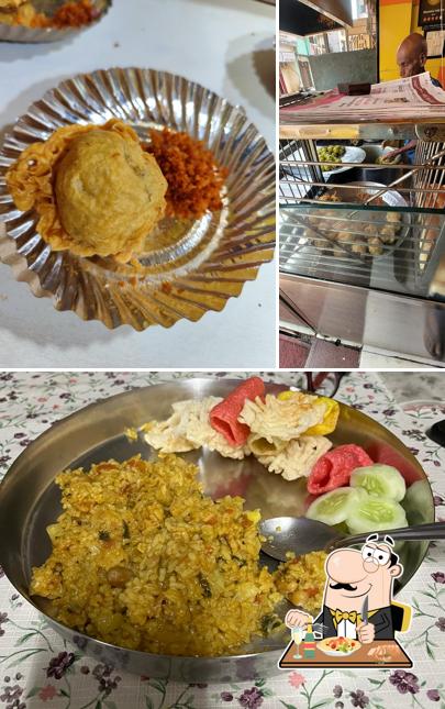 Food at Bhau Wada Pav