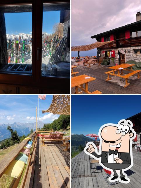 Goditi la vista dagli esterni di Cabane Balavaux