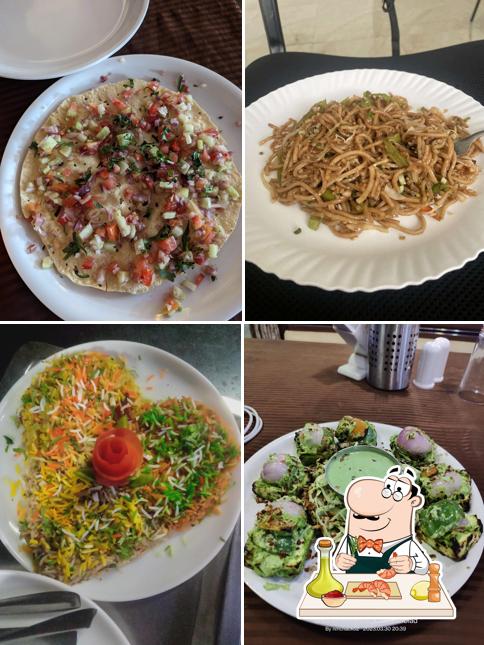 Shrimp and grits at Diamond City Restaurant