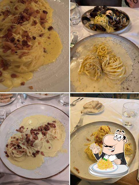 Spaghetti alla carbonara al Taverna Ripetta