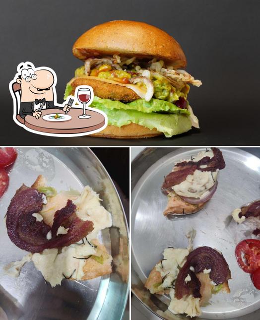 Pulled pork sandwich at Burgermeister - HSR