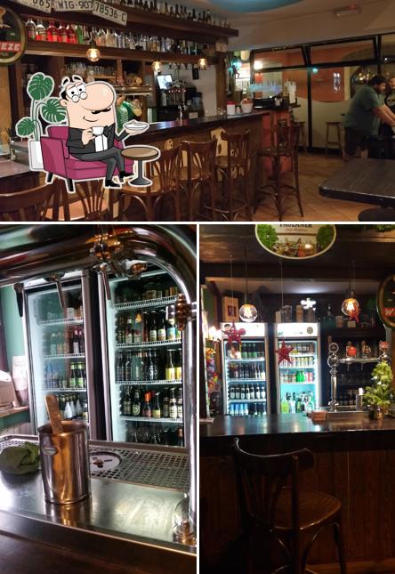 Dai un'occhiata agli interni di Brutus Pub