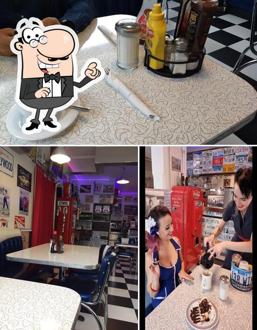 Siediti a un tavolo di Happy Days