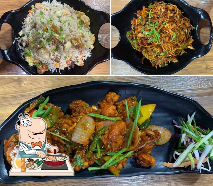Fried rice at Darjeeling Cafe