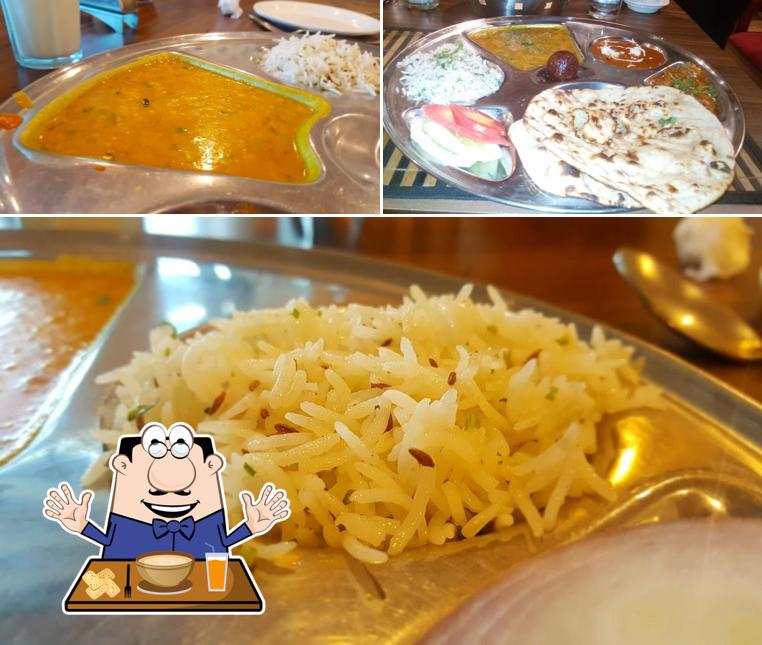 Food at Honest Restaurant