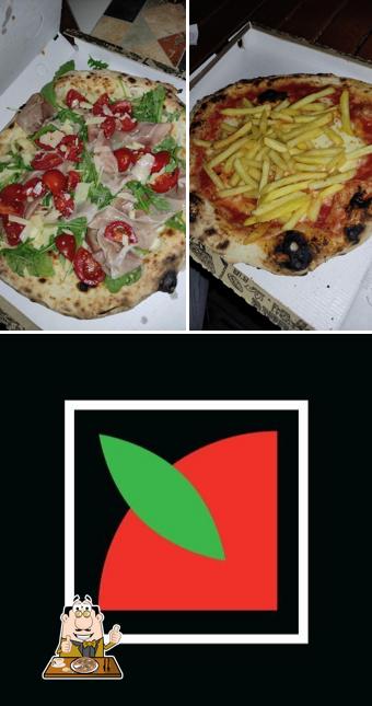 Prenditi una pizza a Pizzeria Zacca Il Pizzaiolo