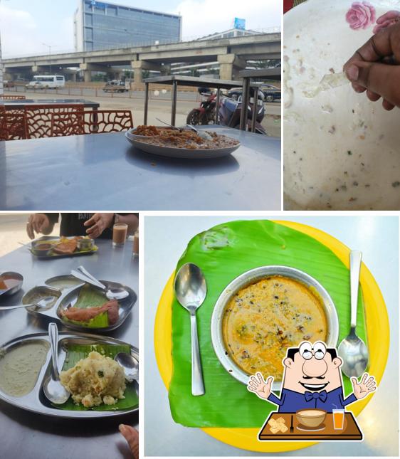 Clam chowder at Sri Lakshmi Cafe