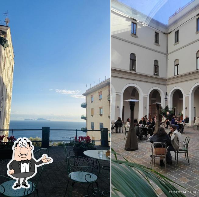 Siediti a un tavolo di Bar del chiostro