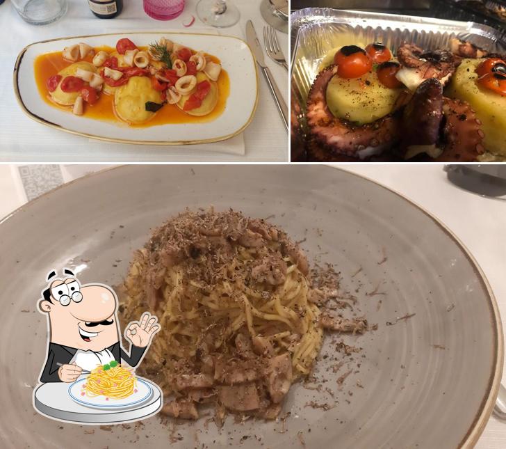 Spaghetti alla carbonara al RISTORANTE IL BORGO