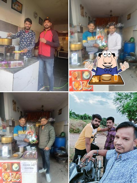 Food at Bajrang tea stall