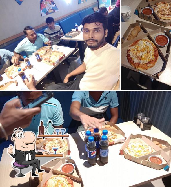 Domino's Pizza Chandan Bhag, Munger