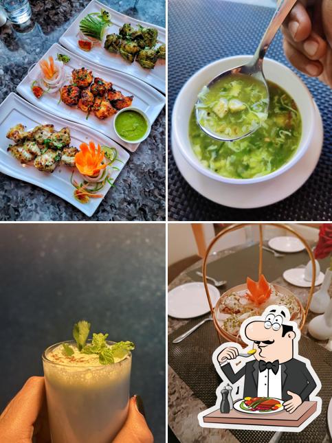 Food at The Hunger's Hangout
