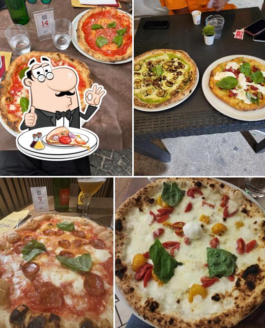Scegli tra le svariate varianti di pizza