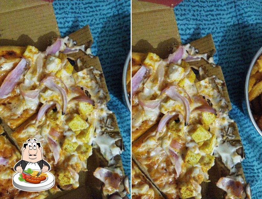Food at Domnik Pizza