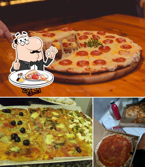 Ordina tra le molte varianti di pizza