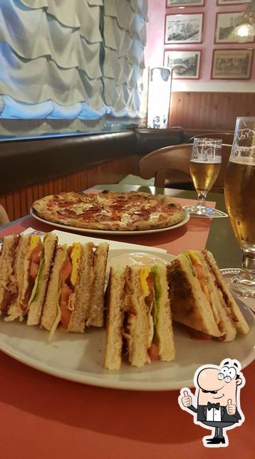 Guarda la foto di Bar Pizzeria Giorgione