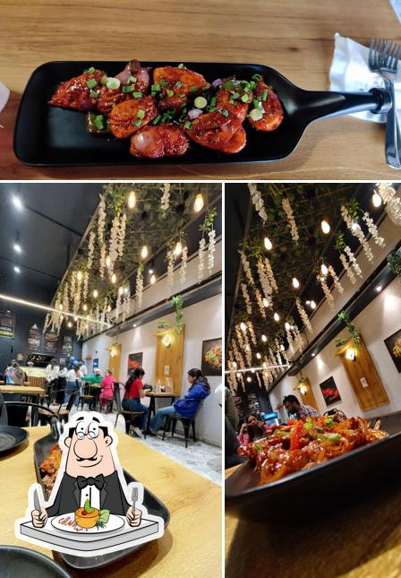 Food at Momo magic cafe - best momos in raipur